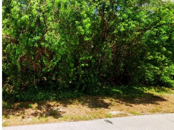 1280 Eden Ave, Port Charlotte, FL 33948