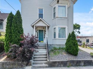 35 Fountain St #2F, Pawtucket, RI 02860