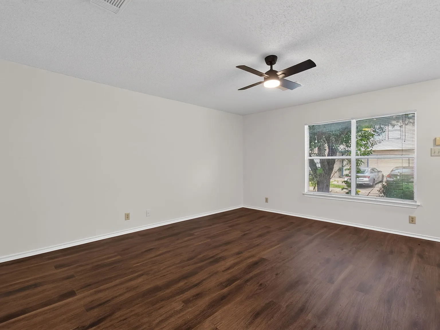8910 Kenton Mist - 1 — Photo 4