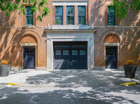 (undisclosed Address), Chicago, IL 60622