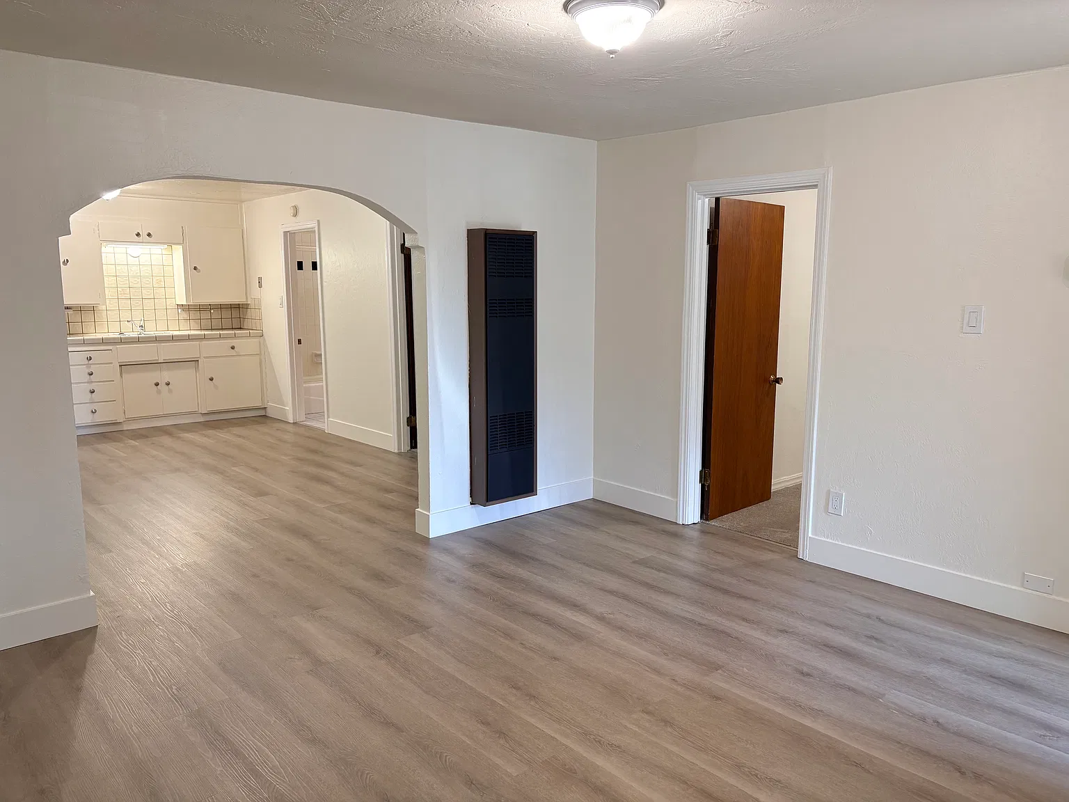 416 Tyrella Ave — Photo 4