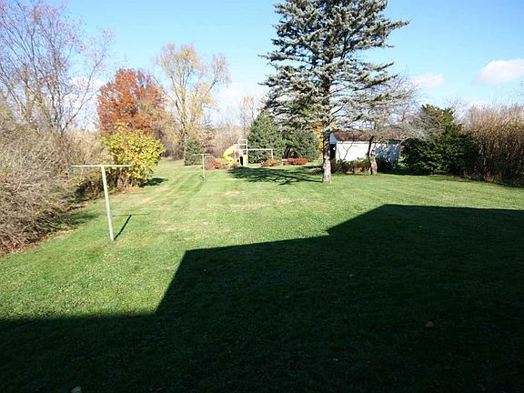 3rd image of 604 North St