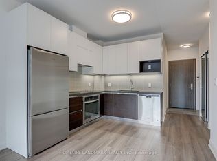 25 Water Walk Dr #506, Markham, ON L6G 0G3