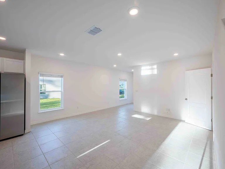 3279 Penny Cove Ln — Photo 13