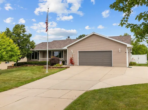 2181 Bufflehead Ln, Bellevue, WI 54311