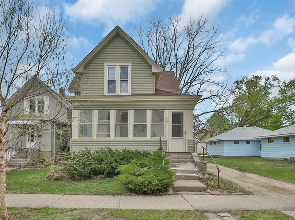 1068 15th Ave SE, Minneapolis, MN 55414