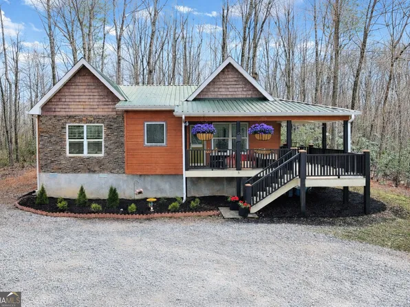 453 Ivy Hills Dr, Cleveland, GA 30528