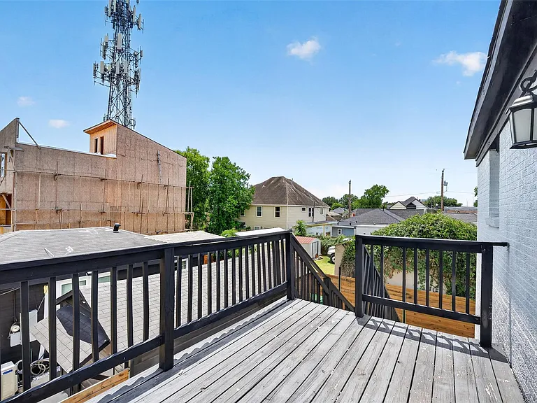 3701 Hutchins St — Photo 35