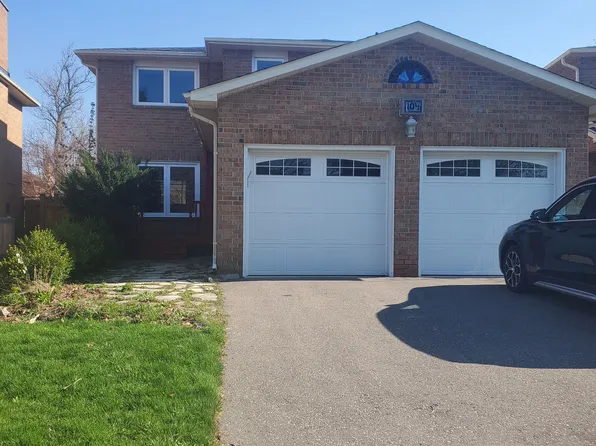 104 Houseman Cres, Richmond Hill, ON L4C 7S5