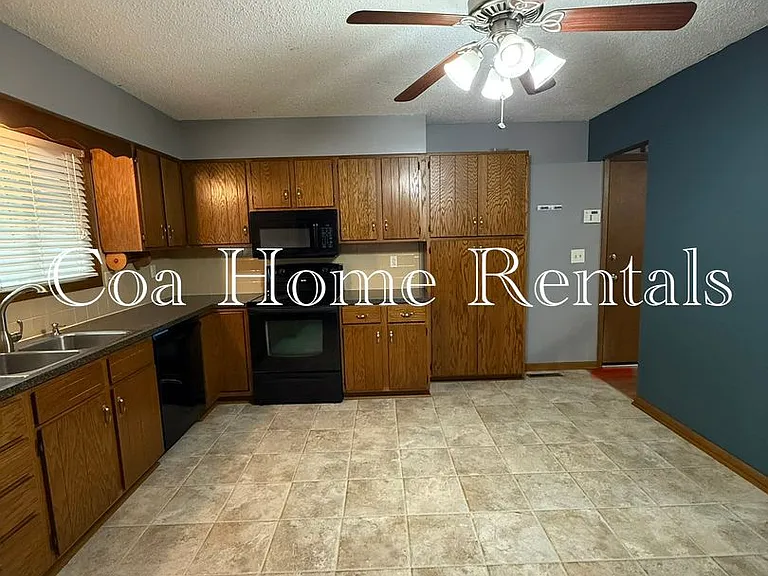 1902 N Evergreen Ln — Photo 5