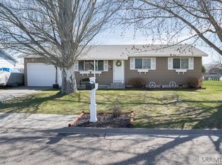 180 N Farnsworth Dr, Idaho Falls, ID 83401