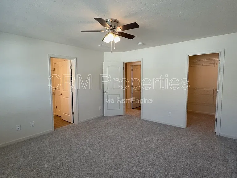 7264 Selah Ln — Photo 9