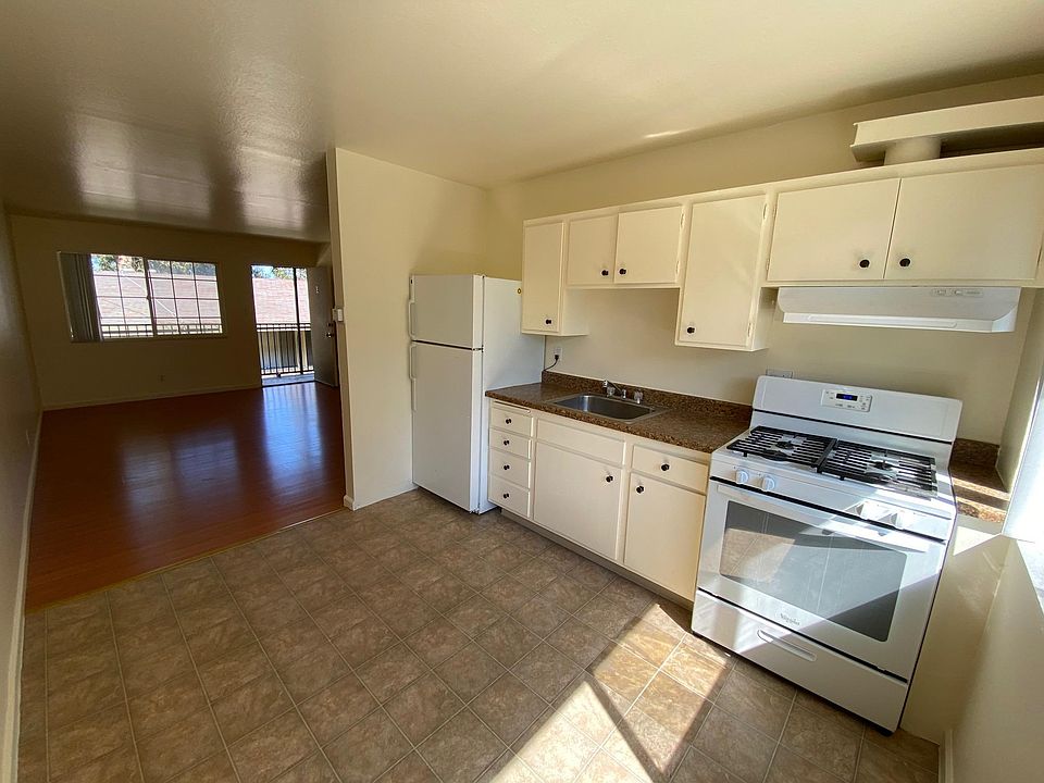 1st image of 5409 Morrow Dr APT E