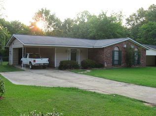 715 Cypress Rd, Starkville, MS 39759