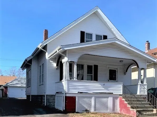 241 Palmer St, New Bedford, MA 02740