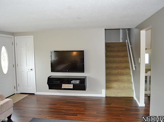 3rd image of 34064 Oak Knoll St
