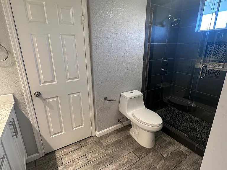 480 Gonzalez St — Photo 21