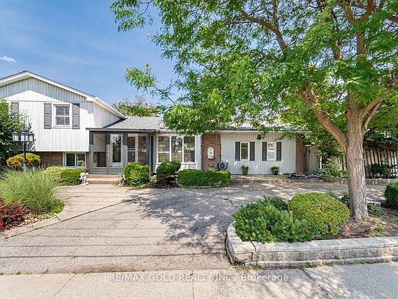2nd image of 2395 Stillmeadow Rd