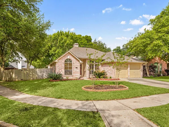1715 Diamond Brook Dr, Houston, TX 77062