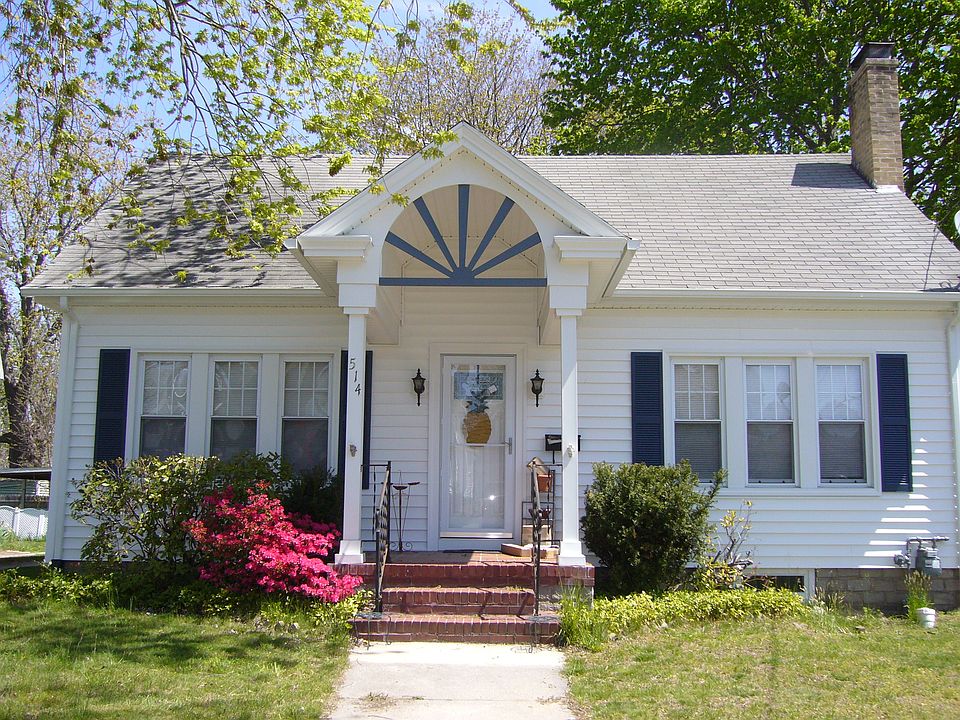 Beautiful NL Home - great location