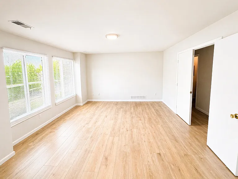 31722 Freedom Rd — Photo 7