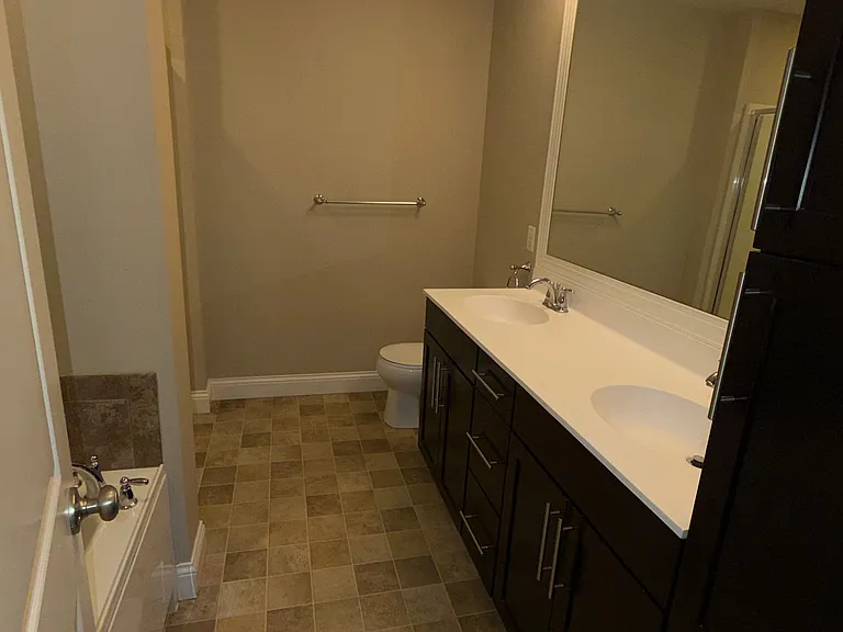 3165 Countryside Ave #G — Photo 28