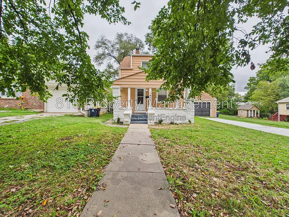1432 E 77th St