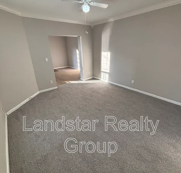 2127 Grinstead Dr #1 — Photo 18