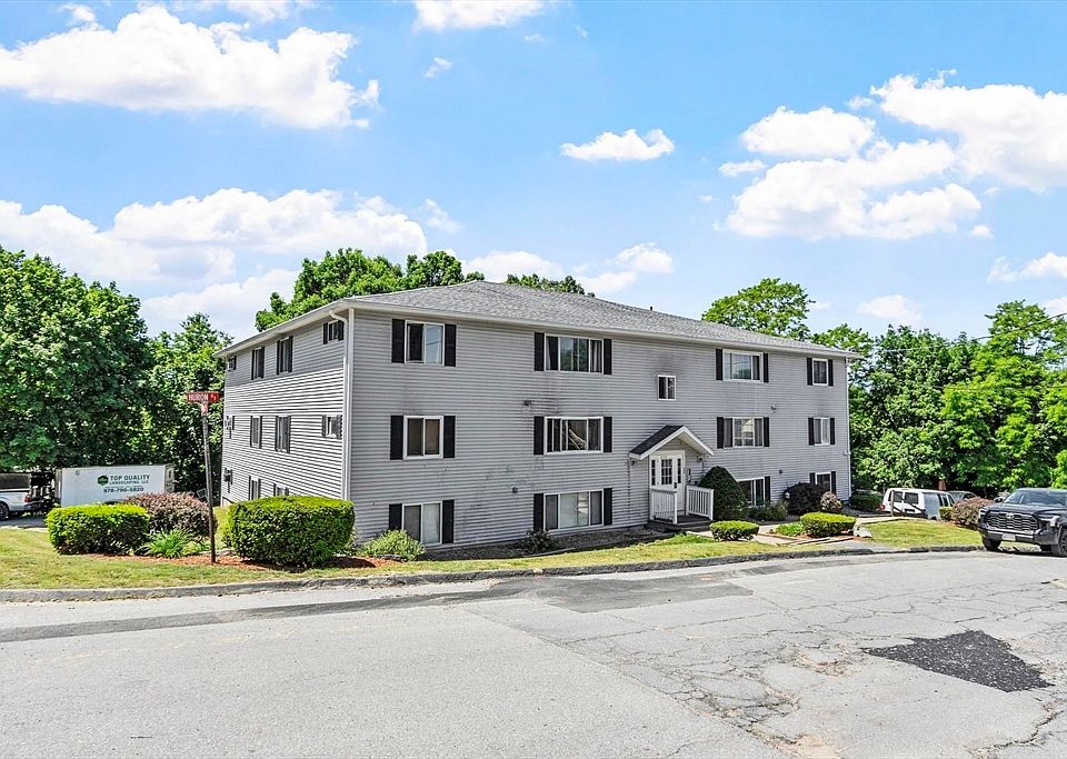 1st image of 33 Huron St APT 9