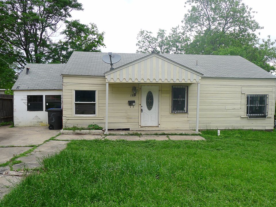 1st image of 1919 W Wildwood Dr