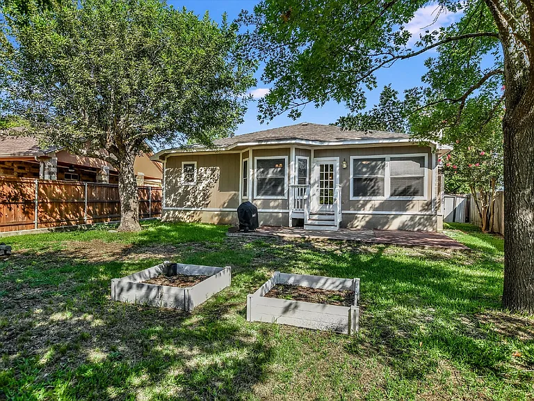 1102 Brashear Ln — Photo 19