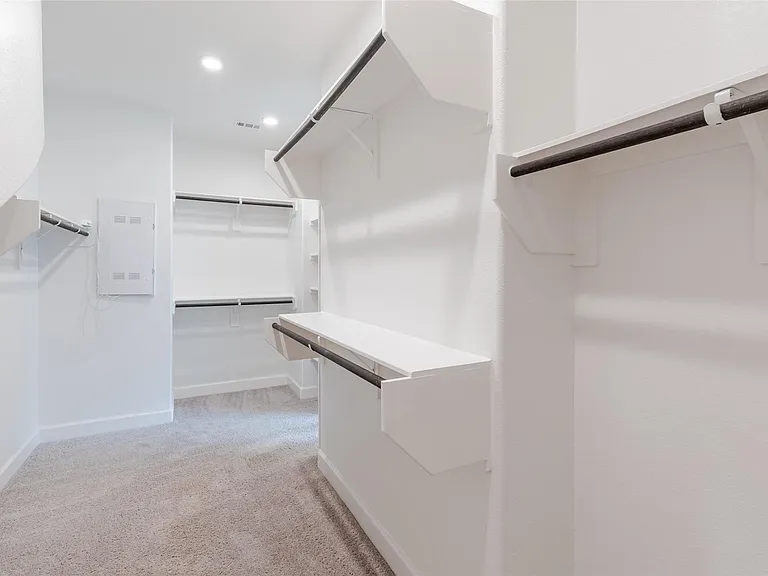 3114 Swift Way — Photo 19