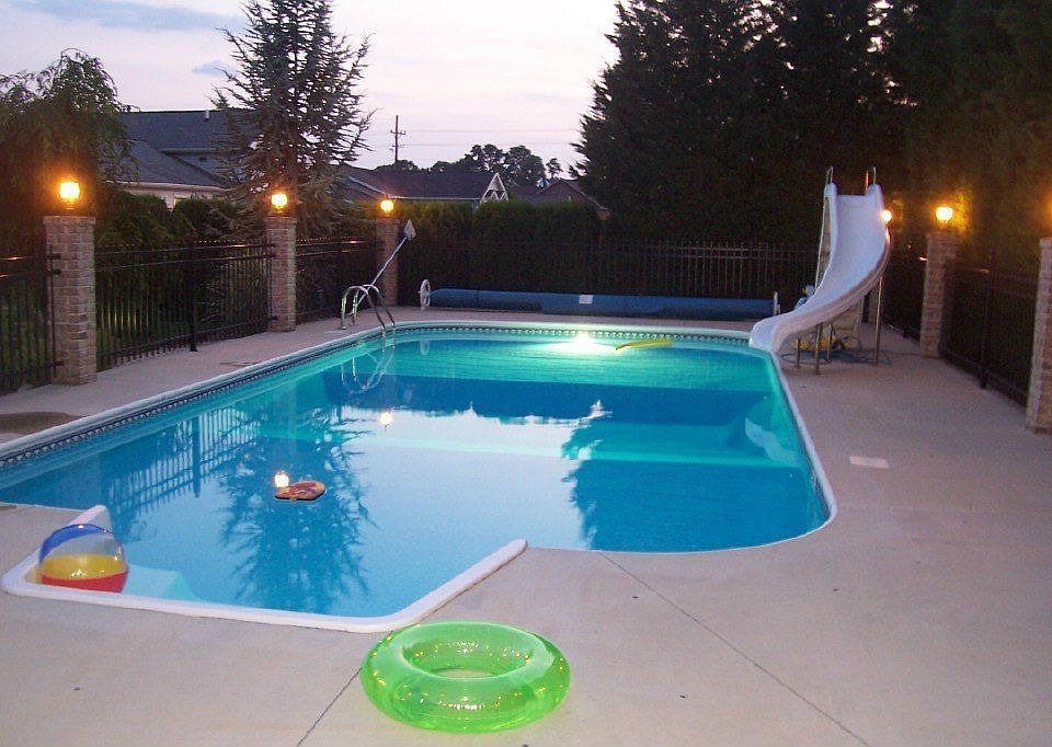 Pool area