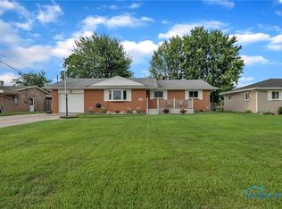 4360 Pickle Rd, Oregon, OH 43616