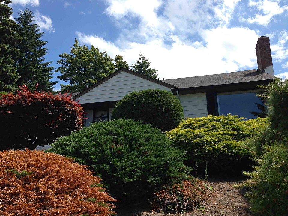 2nd image of 6800 48th Ave NE