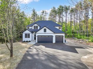 24 Stratton Farms Rd, West Suffield, CT 06093