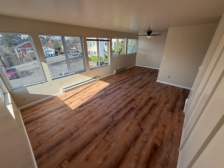 Olympic Manor — Photo 13