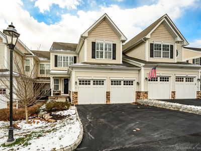 69 Beacon Hill Terrace #69, Bethel, CT, 06801