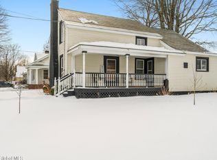 37 Staple St, Glens Falls, NY 12801
