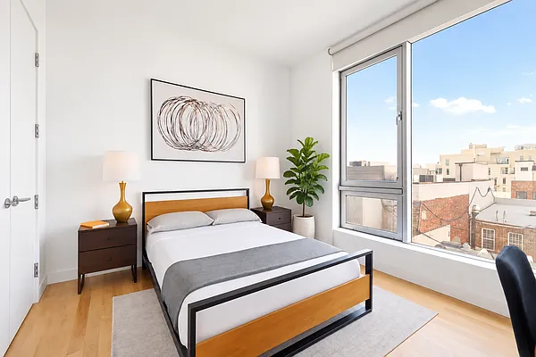 Bedroom, photo 1