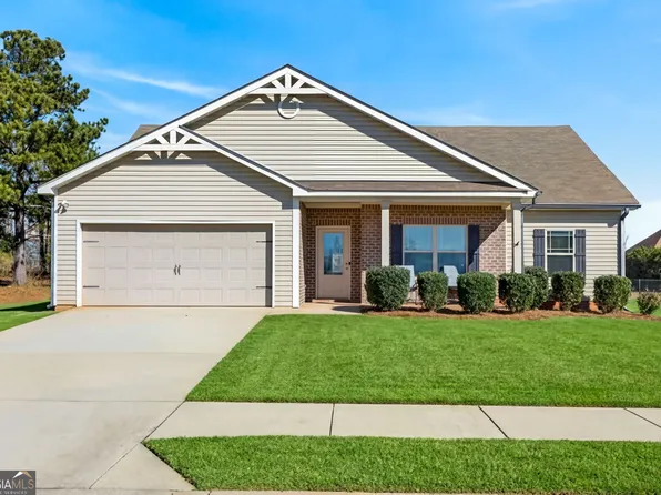 105 Garnet Ln, Griffin, GA 30224