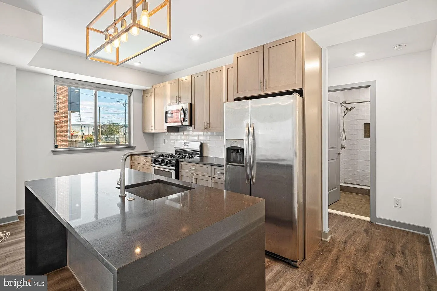 411 West Berks Street, Unit 1 — Photo 3