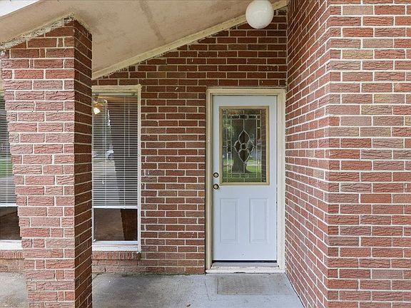 2nd image of 8860 Blaylock Ln
