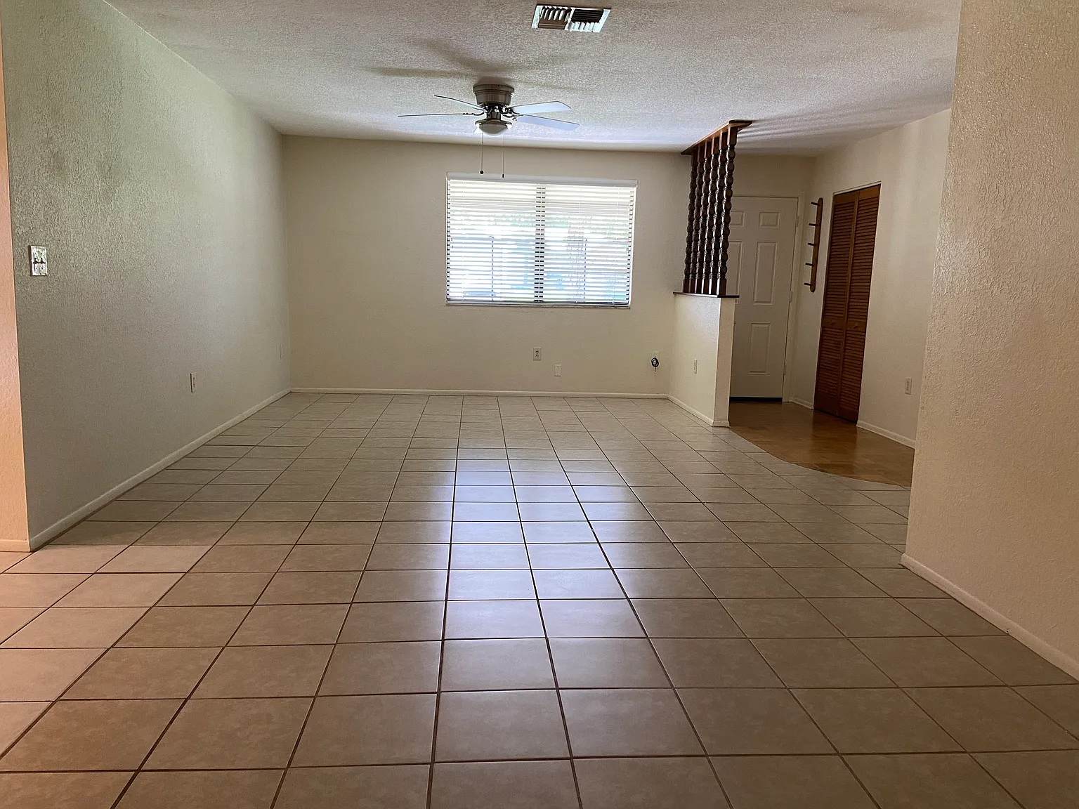 2 bed, 1143 sqft, $1,800 — Photo 4