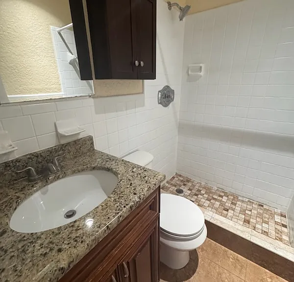 Beach Villas of Deerfield — Photo 14