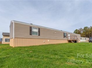 103 Logans Leap Ln, Canton, NC 28716