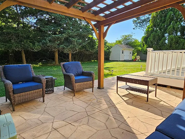 3650 Bay Shore Rd — Photo 12