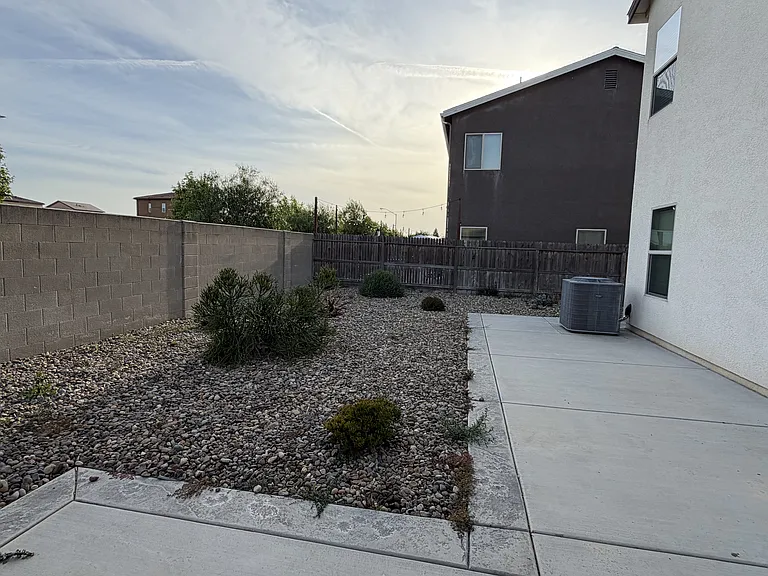 146 Sproul Ct — Photo 24