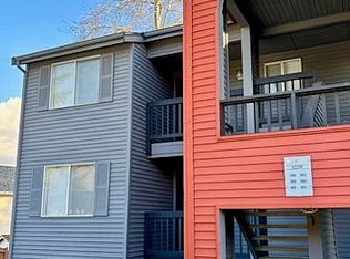 Wilburton I Apartments, Bellevue, WA 98005