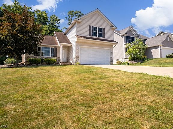 2nd image of 38190 Highgate Bluff Ln